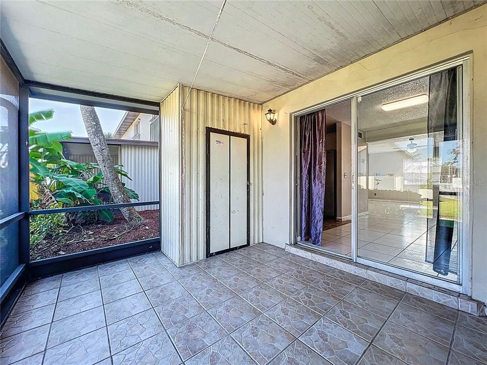 For Rent: $1,600 (2 beds, 2 baths, 1030 Square Feet)