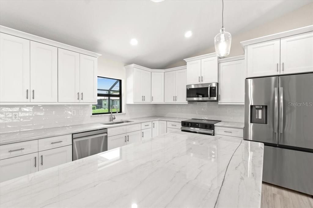 For Sale: $469,000 (3 beds, 2 baths, 1685 Square Feet)