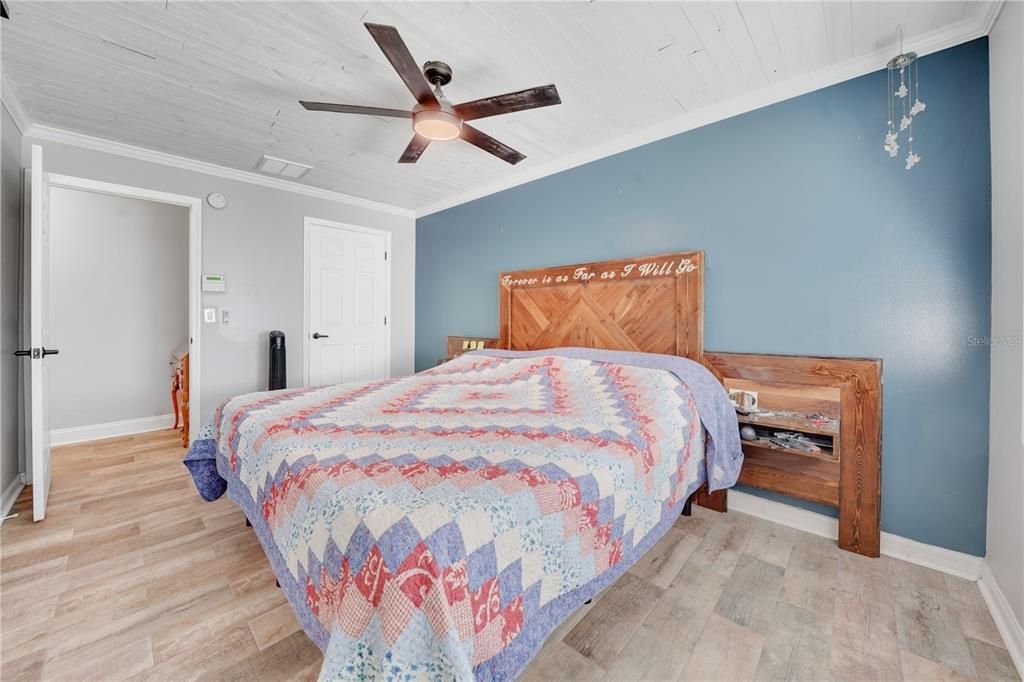 En Venta: $599,900 (3 camas, 3 baños, 2285 Pies cuadrados)