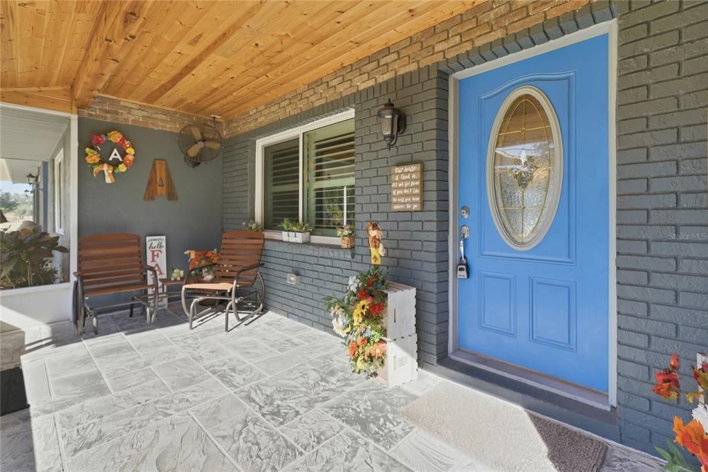 En Venta: $599,900 (3 camas, 3 baños, 2285 Pies cuadrados)