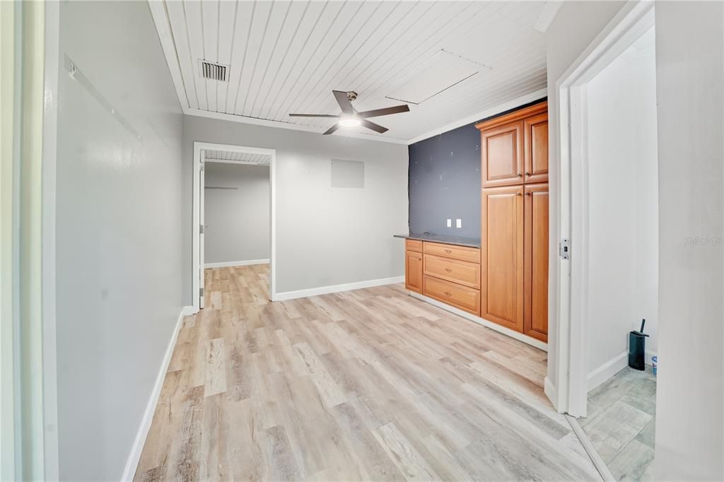 En Venta: $599,900 (3 camas, 3 baños, 2285 Pies cuadrados)