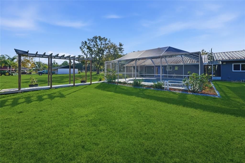 En Venta: $599,900 (3 camas, 3 baños, 2285 Pies cuadrados)