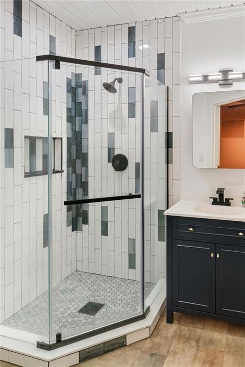 En Venta: $599,900 (3 camas, 3 baños, 2285 Pies cuadrados)