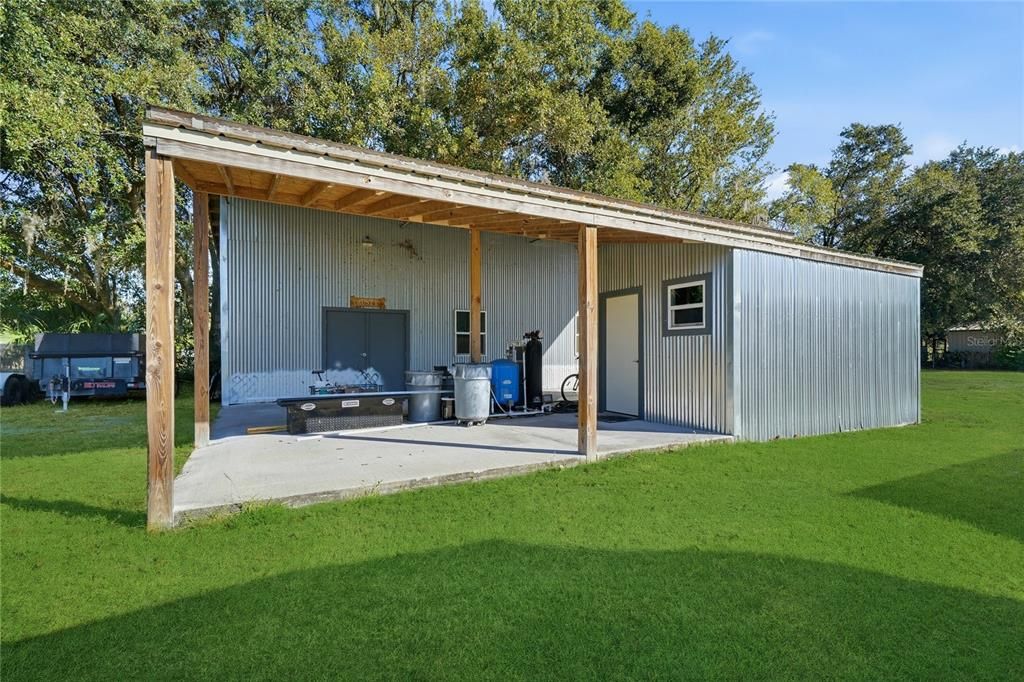 En Venta: $599,900 (3 camas, 3 baños, 2285 Pies cuadrados)