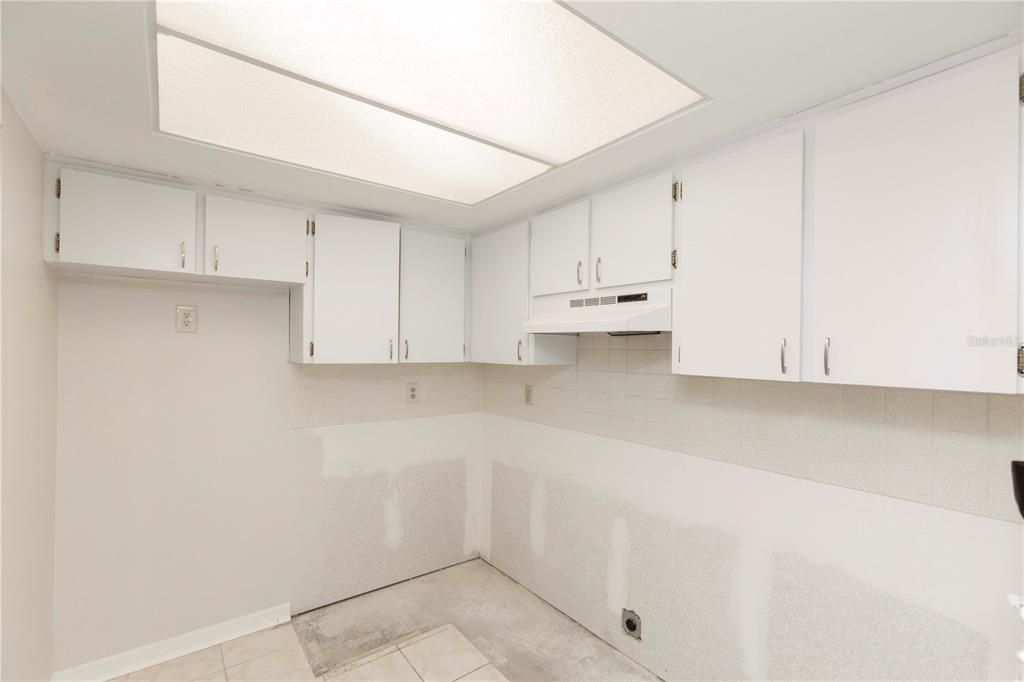 待售: $90,000 (2 贝兹, 2 浴室, 1088 平方英尺)