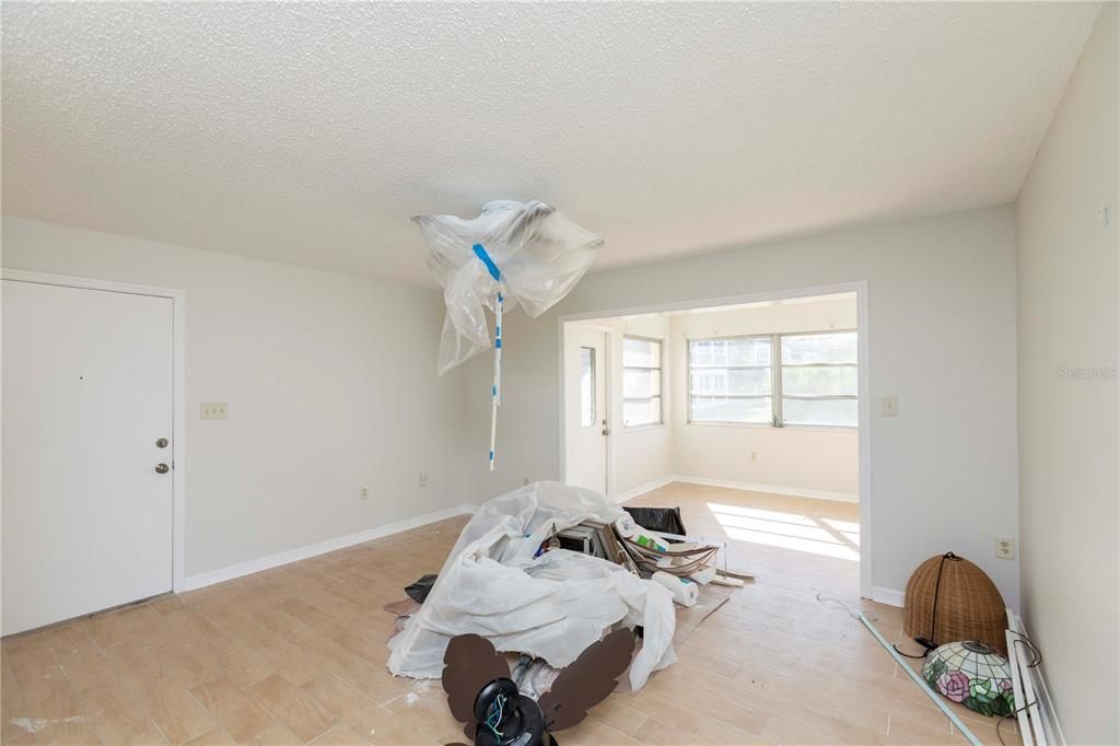 待售: $90,000 (2 贝兹, 2 浴室, 1088 平方英尺)