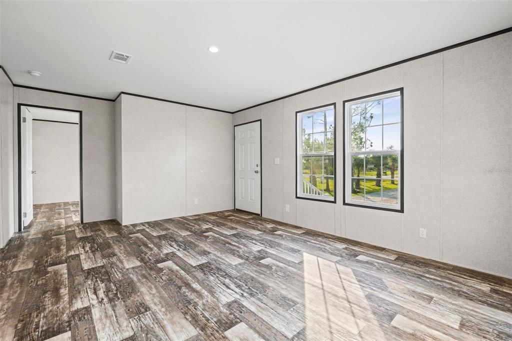 待售: $289,000 (3 贝兹, 2 浴室, 1067 平方英尺)