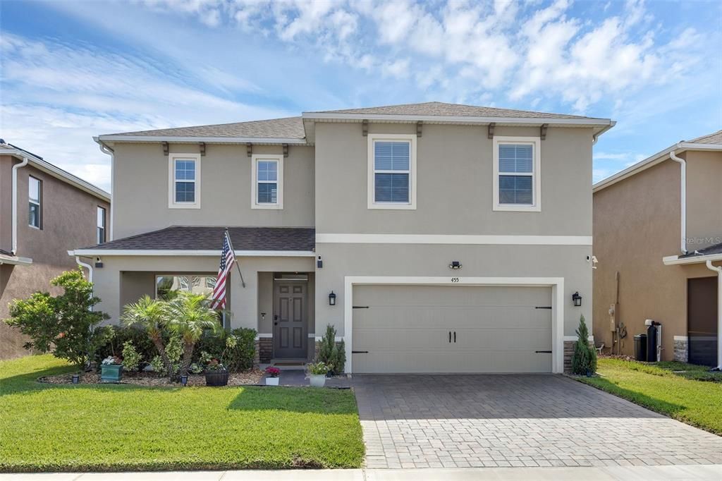 For Sale: $409,000 (4 beds, 2 baths, 2526 Square Feet)