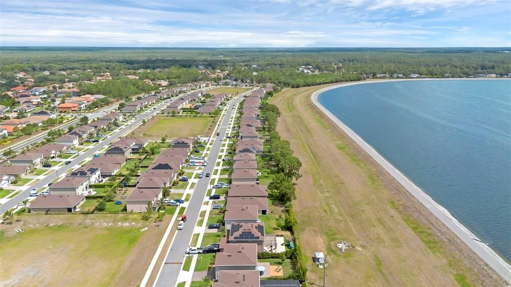 For Sale: $409,000 (4 beds, 2 baths, 2526 Square Feet)