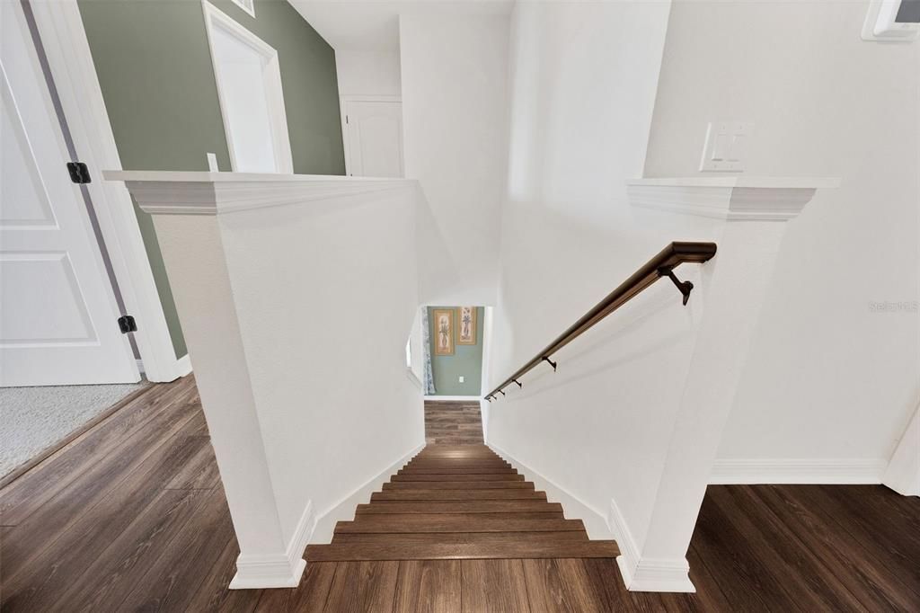 For Sale: $409,000 (4 beds, 2 baths, 2526 Square Feet)