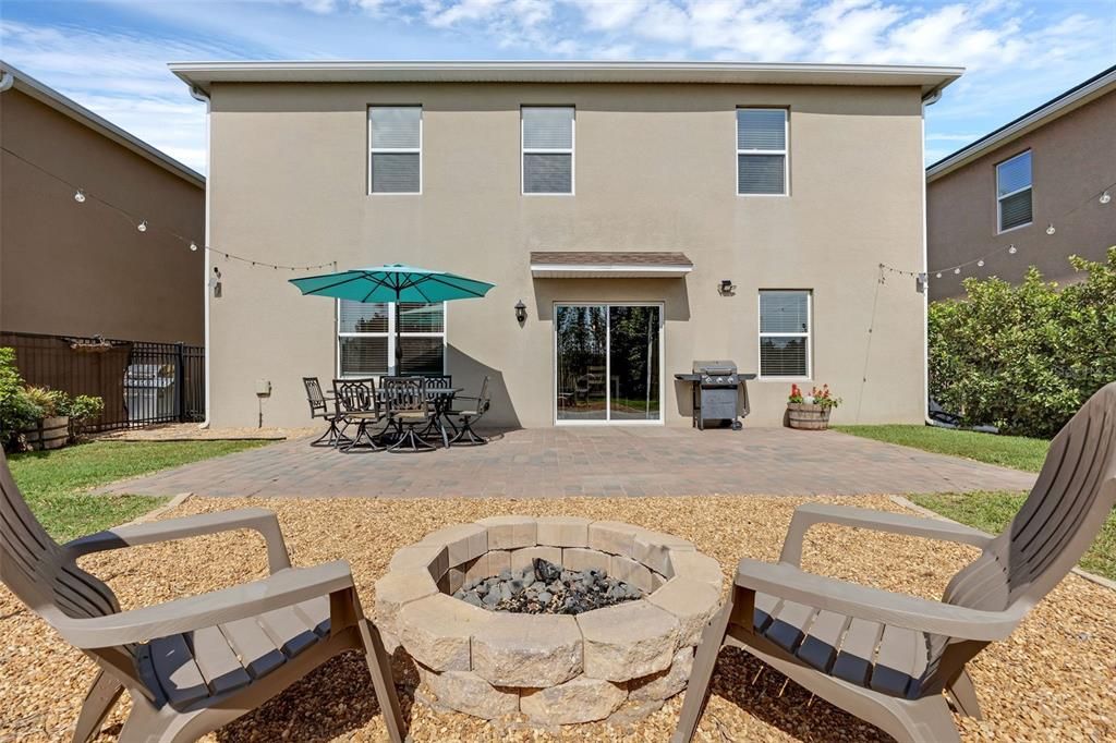 For Sale: $409,000 (4 beds, 2 baths, 2526 Square Feet)