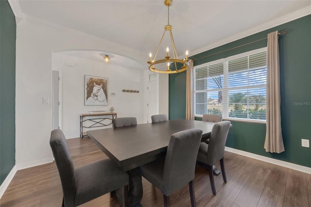 For Sale: $409,000 (4 beds, 2 baths, 2526 Square Feet)