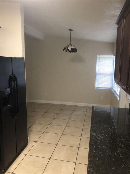 For Rent: $2,195 (4 beds, 3 baths, 1567 Square Feet)