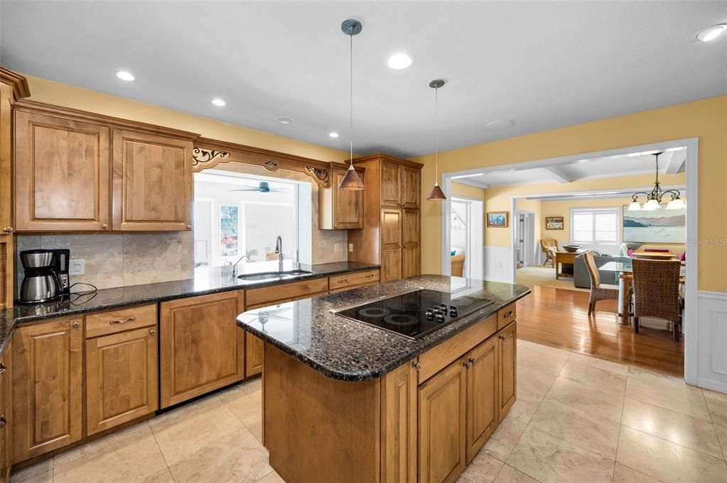 For Sale: $2,300,000 (5 beds, 4 baths, 4696 Square Feet)