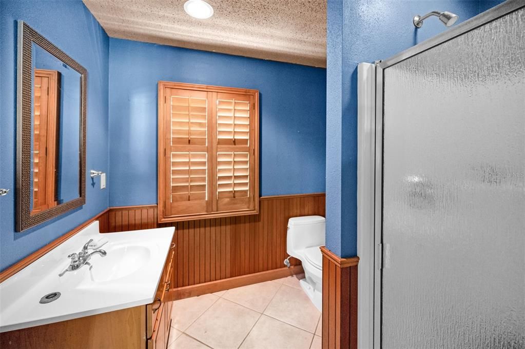 For Sale: $2,300,000 (5 beds, 4 baths, 4696 Square Feet)