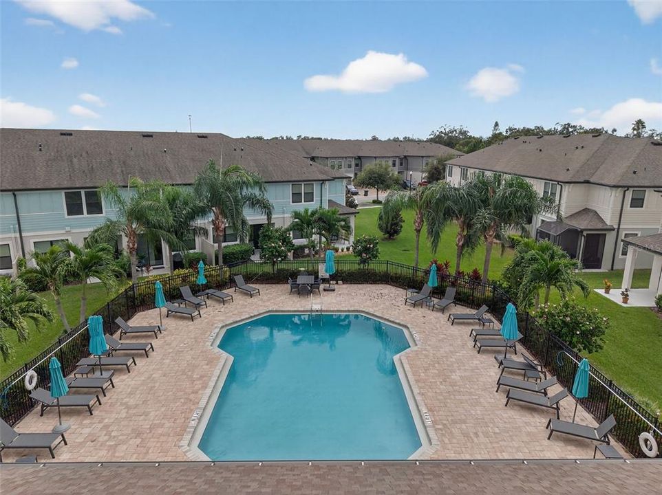 For Rent: $3,000 (2 beds, 2 baths, 1571 Square Feet)