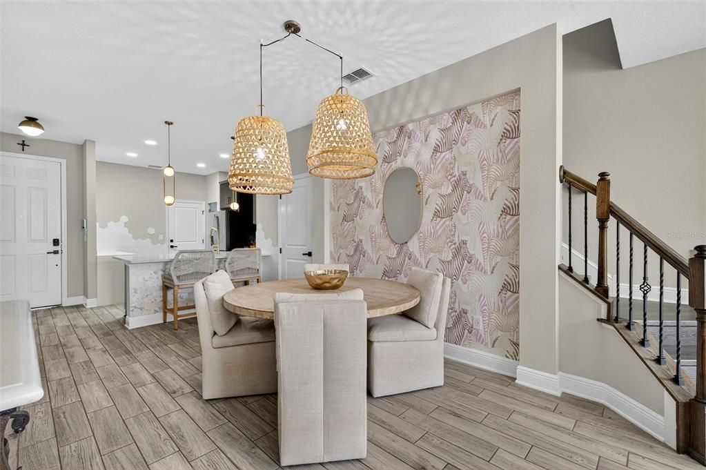 For Rent: $3,000 (2 beds, 2 baths, 1571 Square Feet)