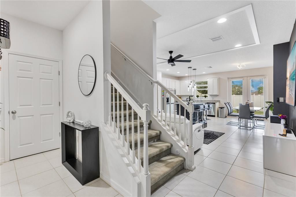 Active With Contract: $2,400 (3 beds, 2 baths, 1627 Square Feet)