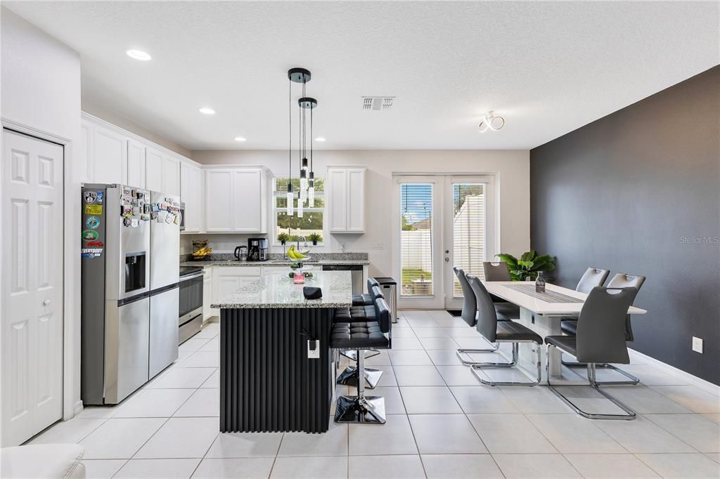 Active With Contract: $2,400 (3 beds, 2 baths, 1627 Square Feet)