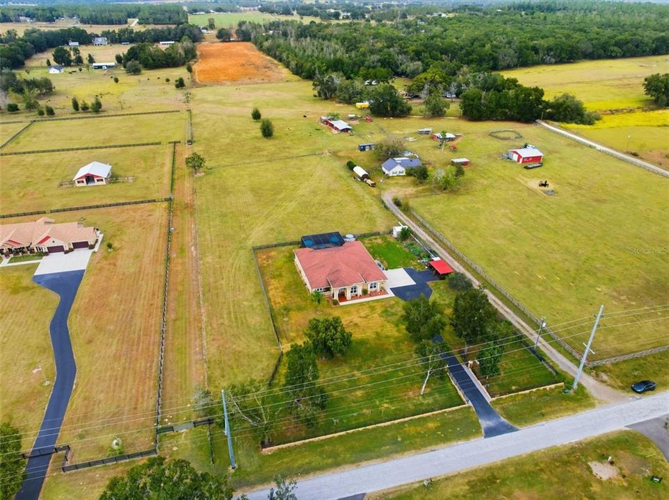 For Sale: $1,500,000 (4 beds, 3 baths, 3141 Square Feet)