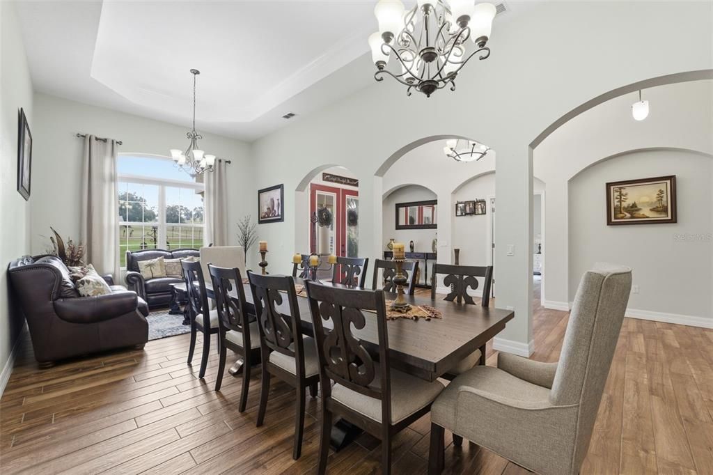 For Sale: $1,500,000 (4 beds, 3 baths, 3141 Square Feet)