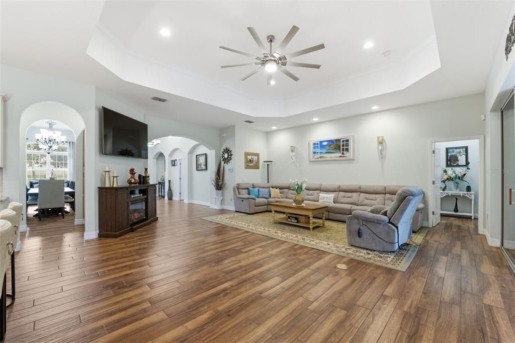 For Sale: $1,500,000 (4 beds, 3 baths, 3141 Square Feet)