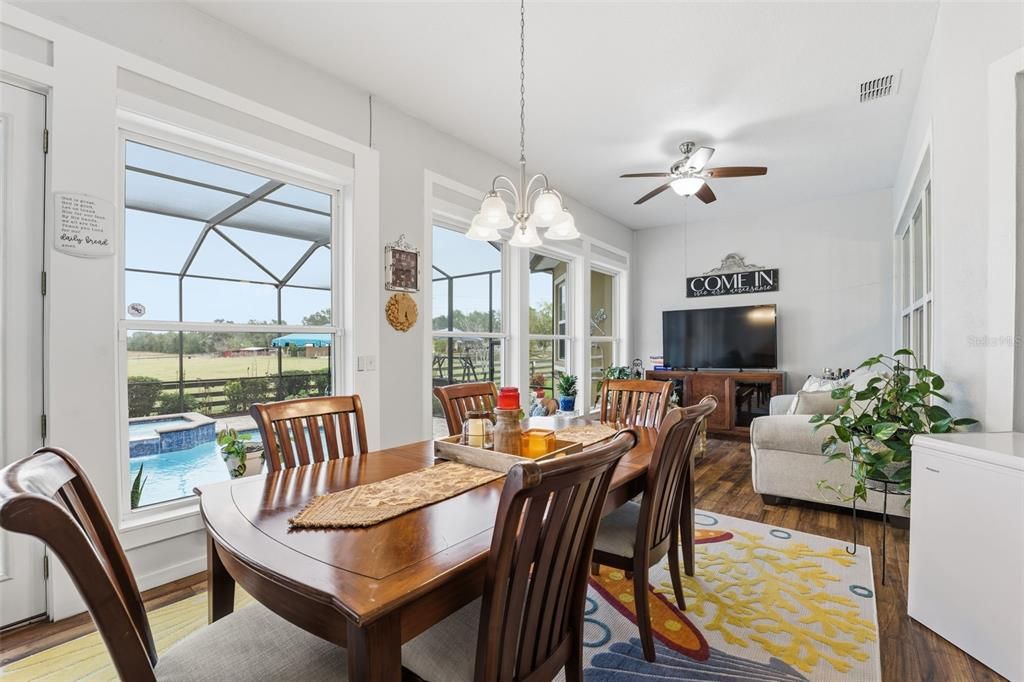 For Sale: $1,500,000 (4 beds, 3 baths, 3141 Square Feet)