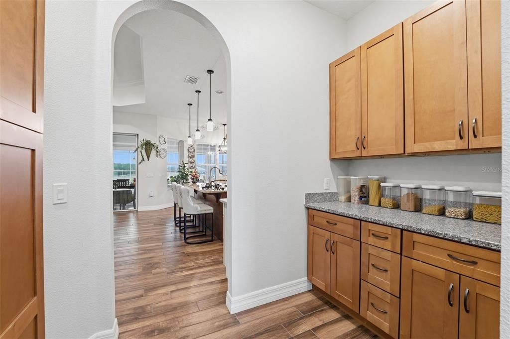 For Sale: $1,500,000 (4 beds, 3 baths, 3141 Square Feet)