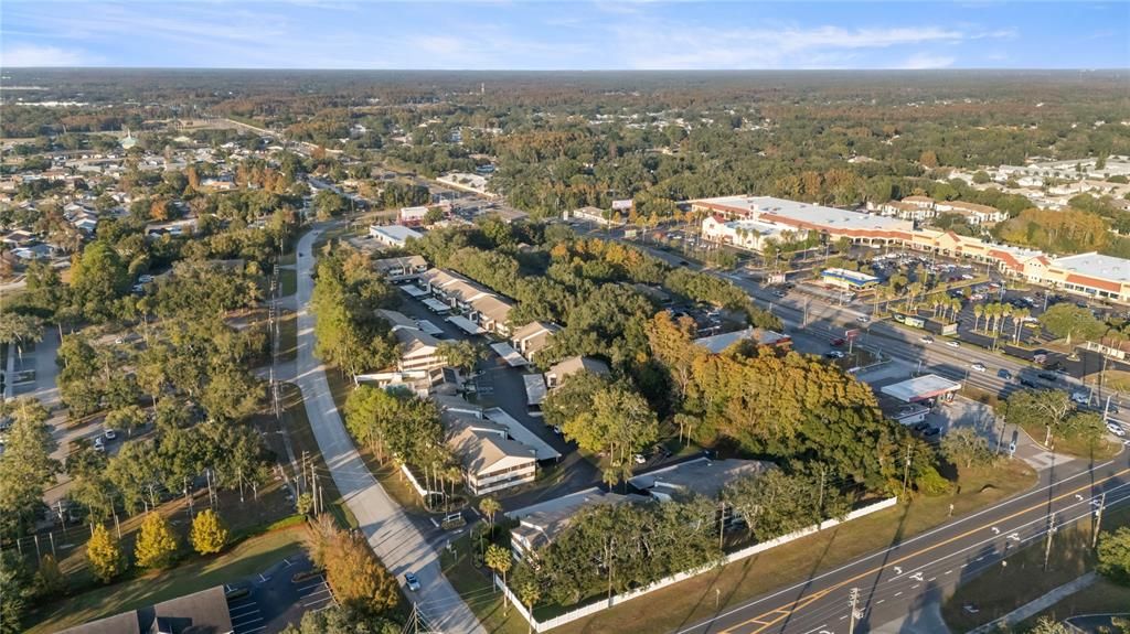 На продажу: $141,000 (2 спален, 2 ванн, 1251 Квадратных фут)