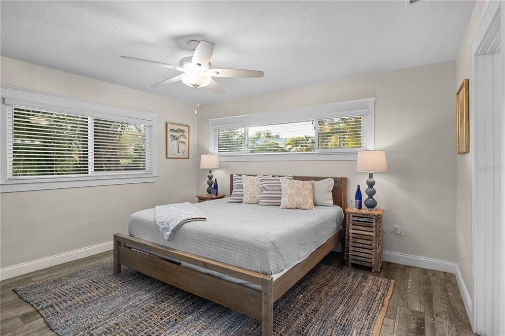 For Sale: $1,999,500 (4 beds, 3 baths, 1843 Square Feet)