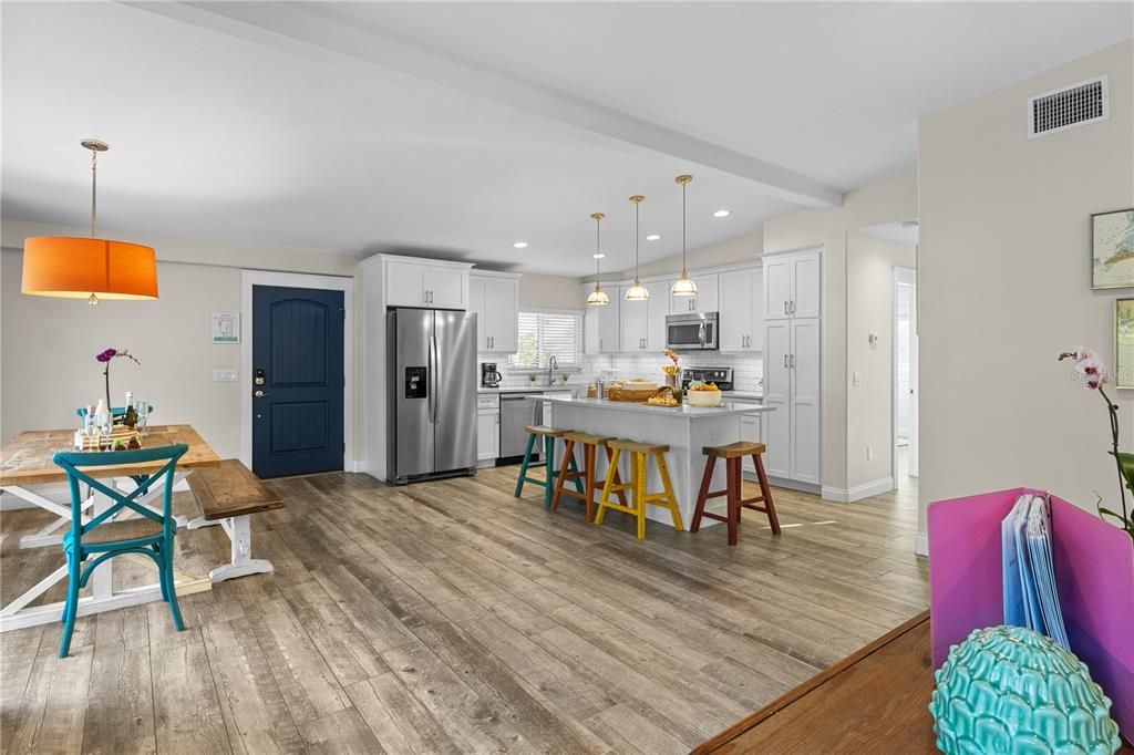 For Sale: $1,999,500 (4 beds, 3 baths, 1843 Square Feet)