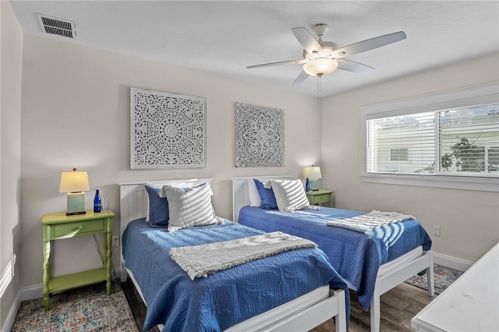 For Sale: $1,999,500 (4 beds, 3 baths, 1843 Square Feet)