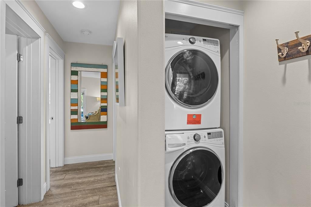 For Sale: $1,999,500 (4 beds, 3 baths, 1843 Square Feet)