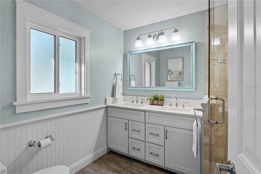 For Sale: $1,999,500 (4 beds, 3 baths, 1843 Square Feet)