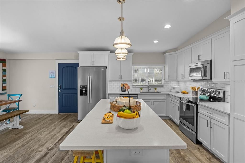 For Sale: $1,999,500 (4 beds, 3 baths, 1843 Square Feet)