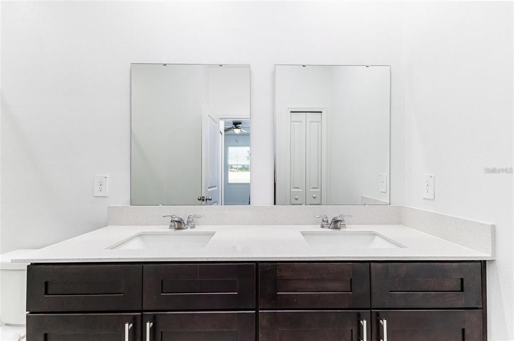 En Renta: $2,150 (3 camas, 2 baños, 2150 Pies cuadrados)