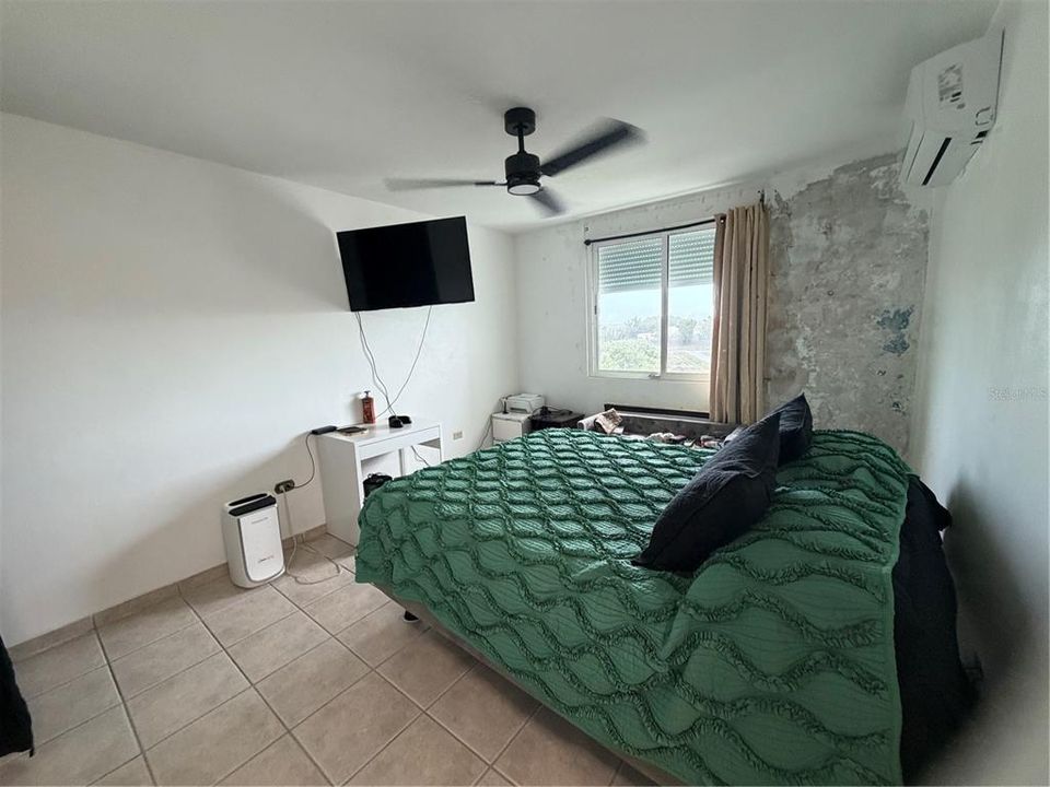 En Venta: $170,000 (3 camas, 2 baños, 2082 Pies cuadrados)