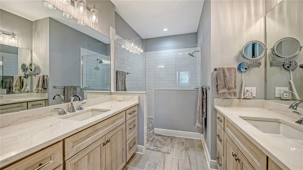 待售: $589,000 (3 贝兹, 2 浴室, 1825 平方英尺)