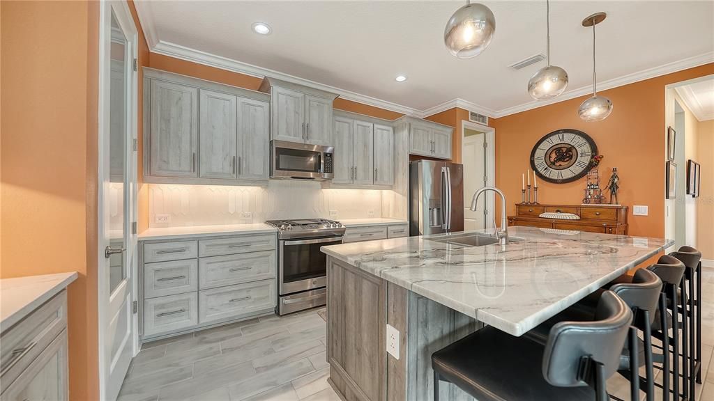 待售: $589,000 (3 贝兹, 2 浴室, 1825 平方英尺)