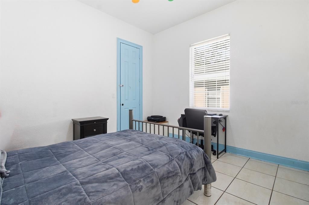 For Sale: $350,000 (3 beds, 2 baths, 2431 Square Feet)