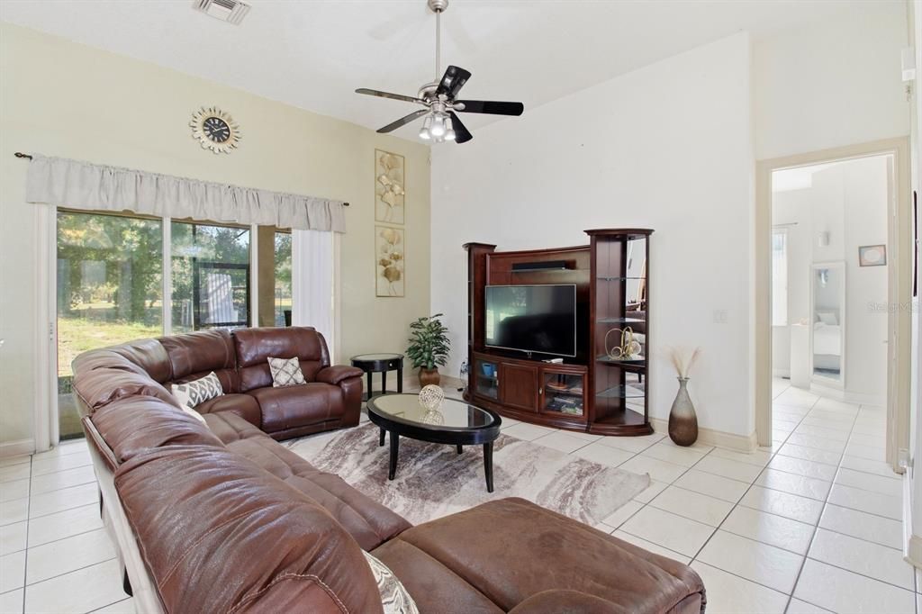 For Sale: $350,000 (3 beds, 2 baths, 2431 Square Feet)