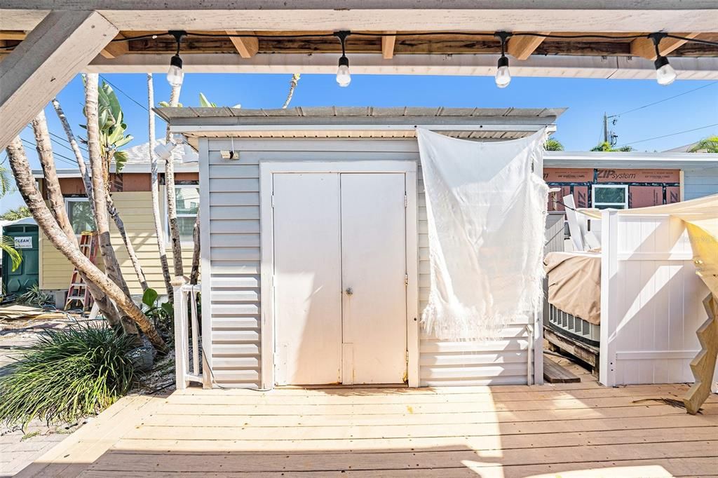 На продажу: $620,000 (3 спален, 2 ванн, 1143 Квадратных фут)