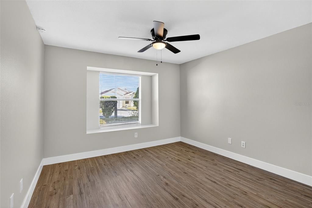 For Sale: $289,900 (2 beds, 2 baths, 1015 Square Feet)