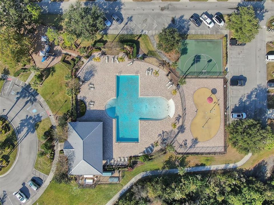 For Sale: $377,500 (4 beds, 2 baths, 1929 Square Feet)