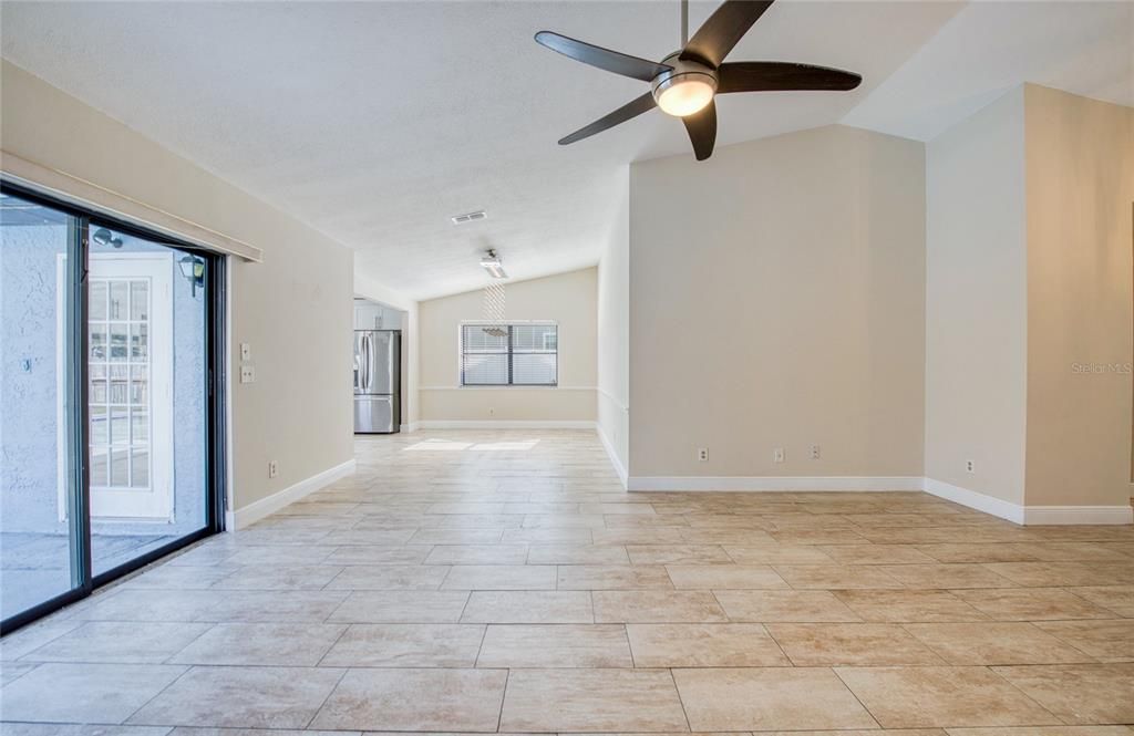 For Rent: $3,000 (3 beds, 2 baths, 1436 Square Feet)