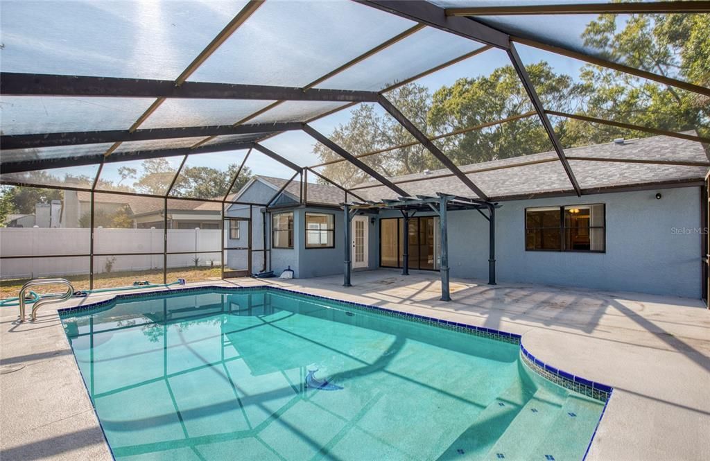 For Rent: $3,000 (3 beds, 2 baths, 1436 Square Feet)