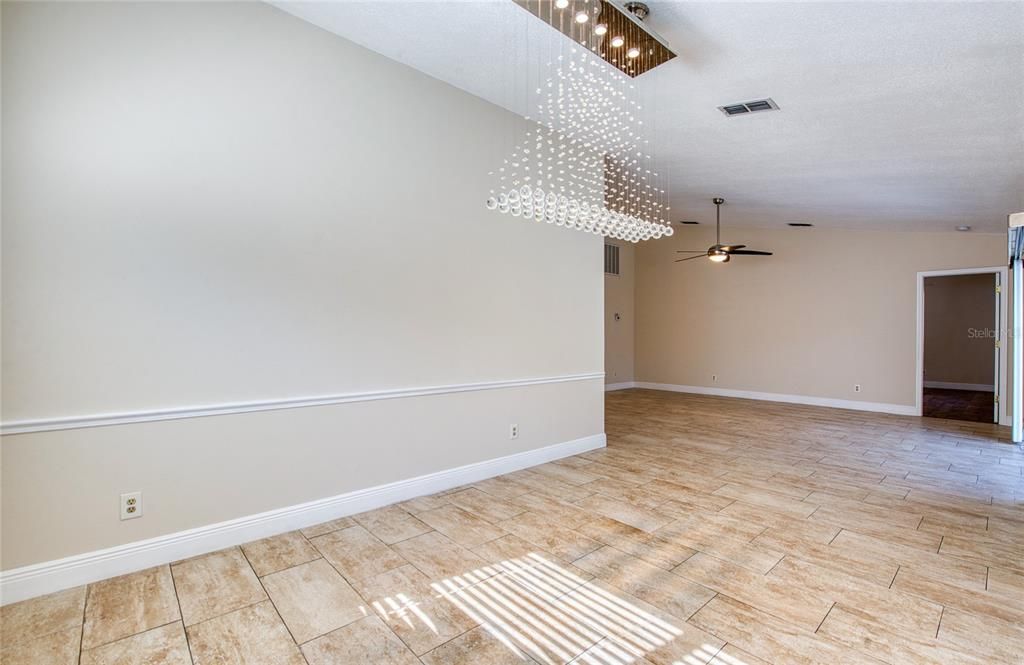 For Rent: $3,000 (3 beds, 2 baths, 1436 Square Feet)