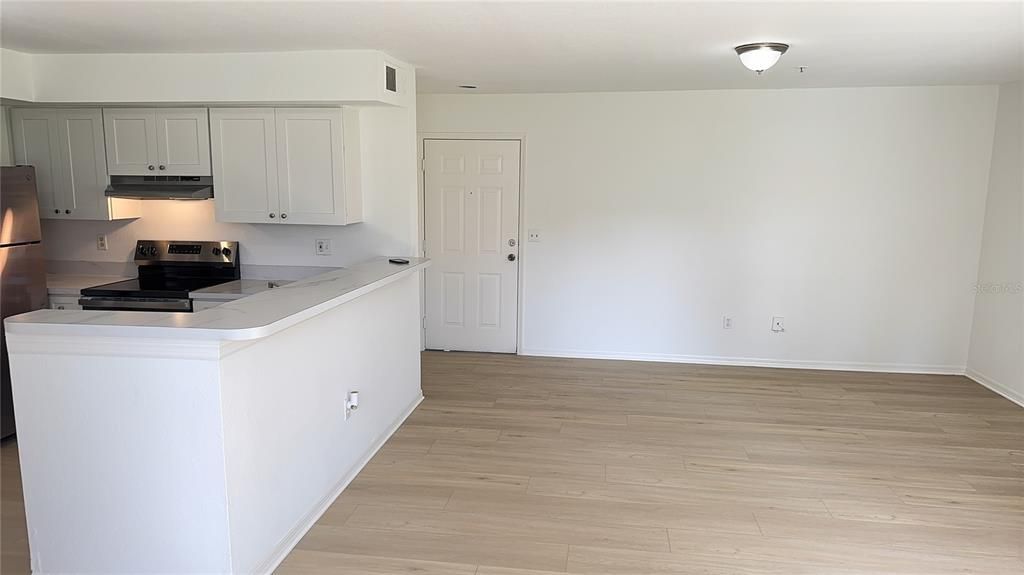 For Rent: $1,750 (2 beds, 2 baths, 1133 Square Feet)