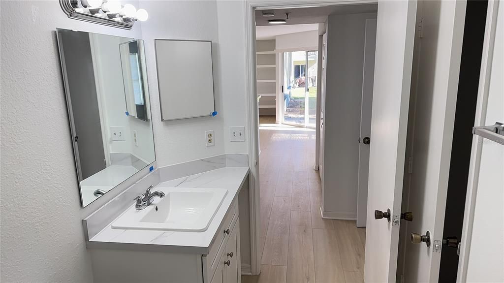 For Rent: $1,750 (2 beds, 2 baths, 1133 Square Feet)