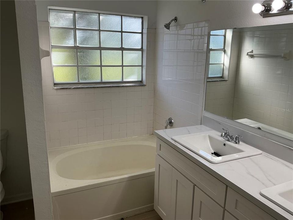 For Rent: $1,750 (2 beds, 2 baths, 1133 Square Feet)